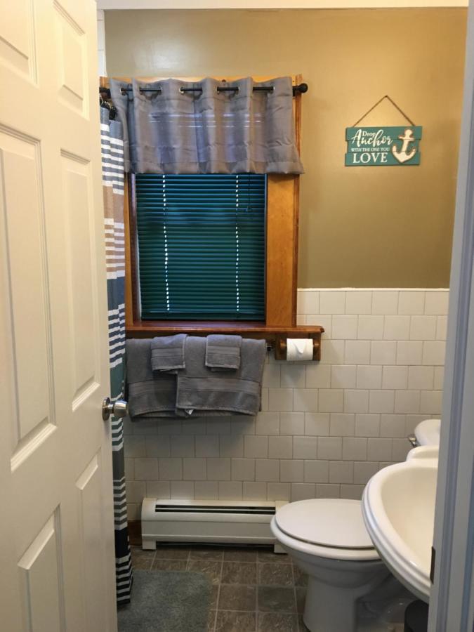 Just Like Being At Home- Newly Renovated Unit North Troy Exteriör bild