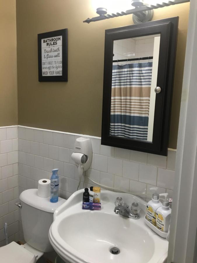 Just Like Being At Home- Newly Renovated Unit North Troy Exteriör bild