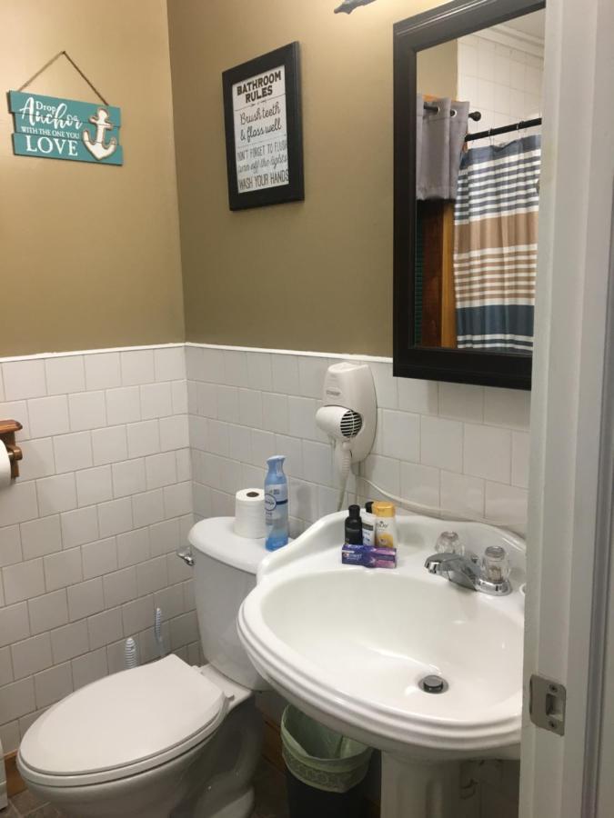 Just Like Being At Home- Newly Renovated Unit North Troy Exteriör bild