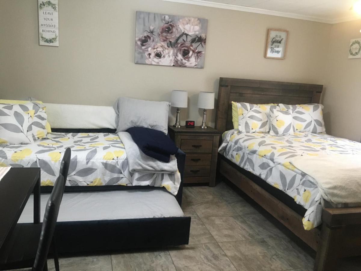Just Like Being At Home- Newly Renovated Unit North Troy Exteriör bild